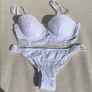 VS Bandeau Underwire Bikini